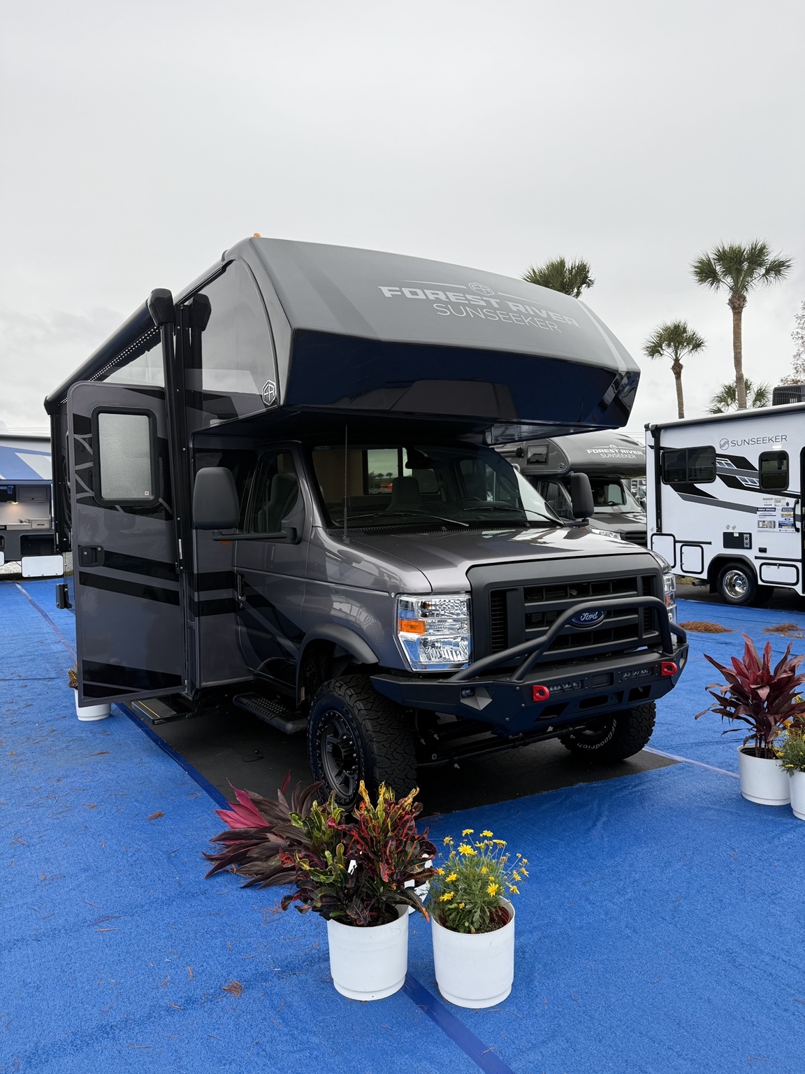 Forest River Sunseeker — Florida RV SuperShow 2026