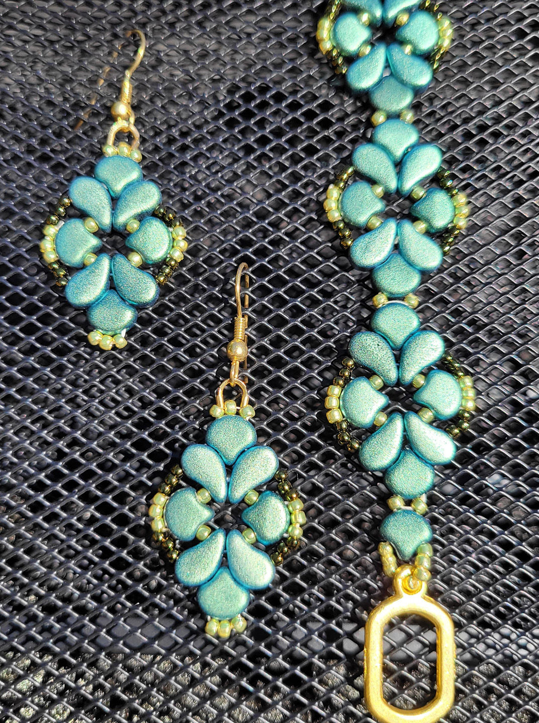 Rosalie Floret anklet/bracelet and Earrings - Chocolate Mint Green