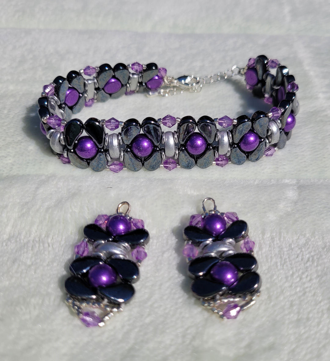 Cabochon Gear Bracelet/Anklet and Earrings- Bodacious and Hematite
