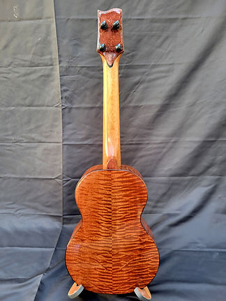 Uke 64 - Back Full.jpg