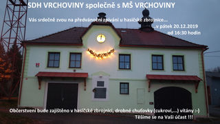 Předvánoční zpívání u hasičské zbrojnice