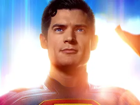 سوبر مان ٢٠٢٥: بين جيمس جان وزاك سنايدر