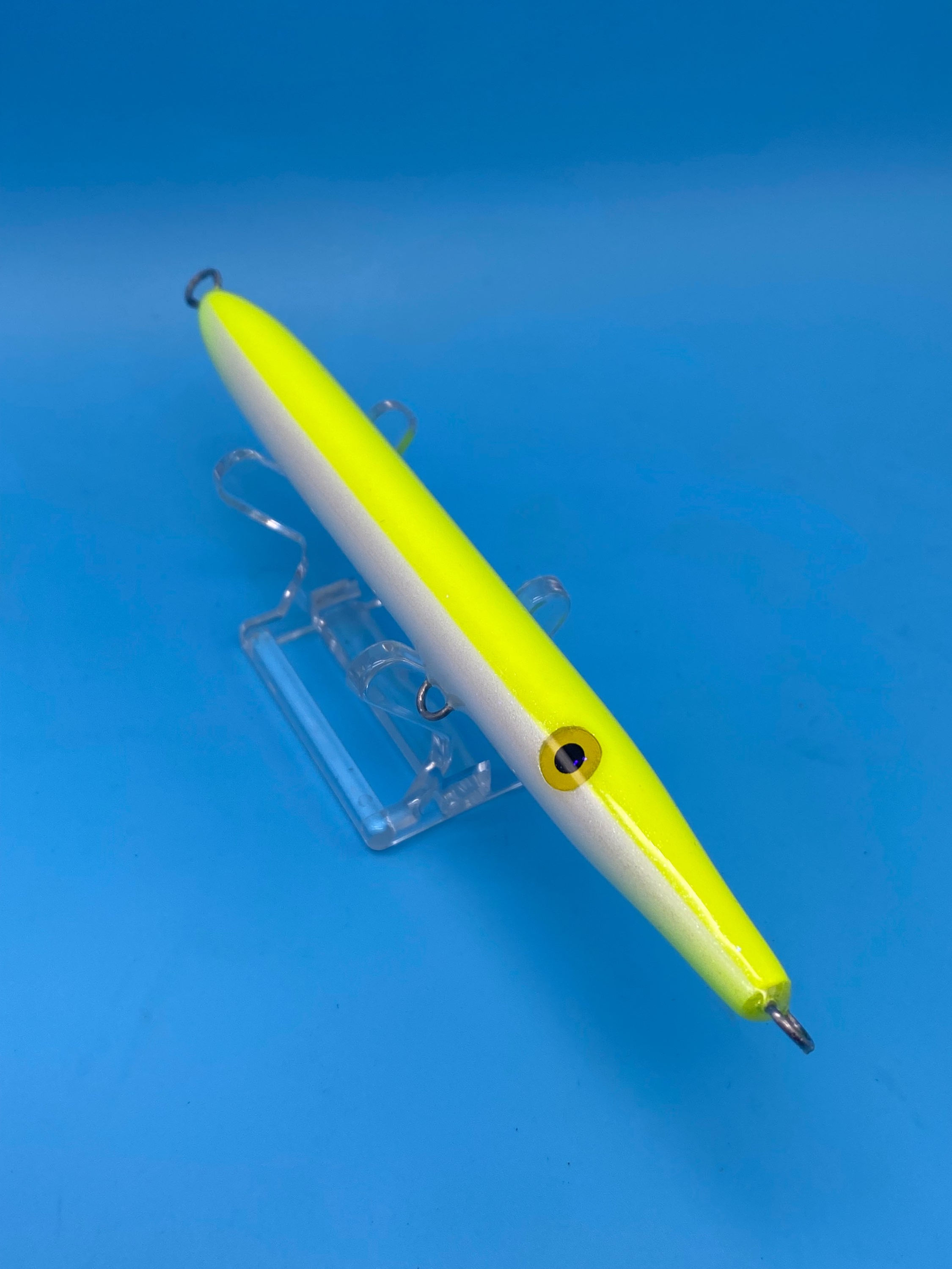 135mm x 22g level sink yellow back