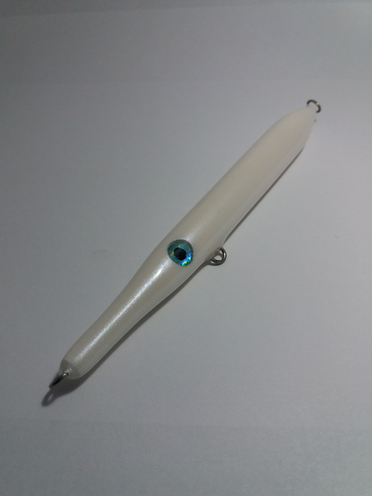 130mm x 14g long nose resin white