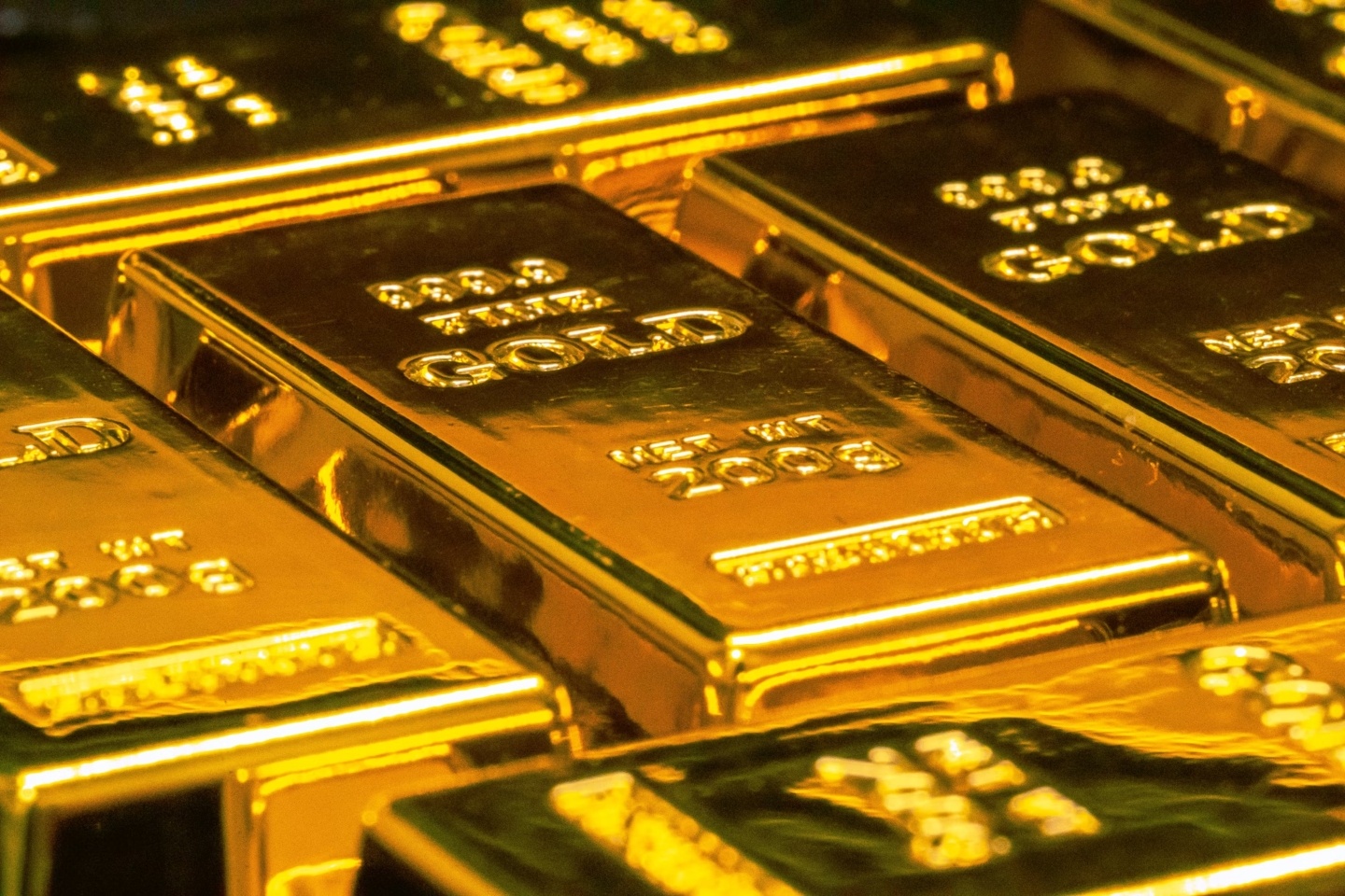 Golden Dragon uncorks shallow high-grade gold at Cue in WA
