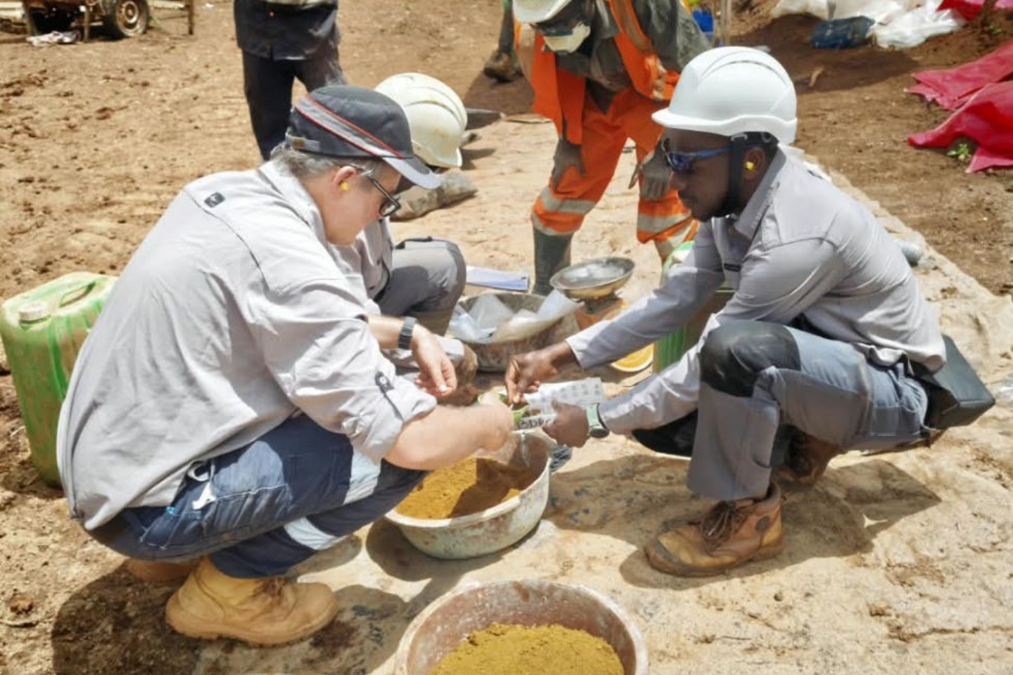 Dalaroo unearths fresh gold clues 1.25km from African discovery