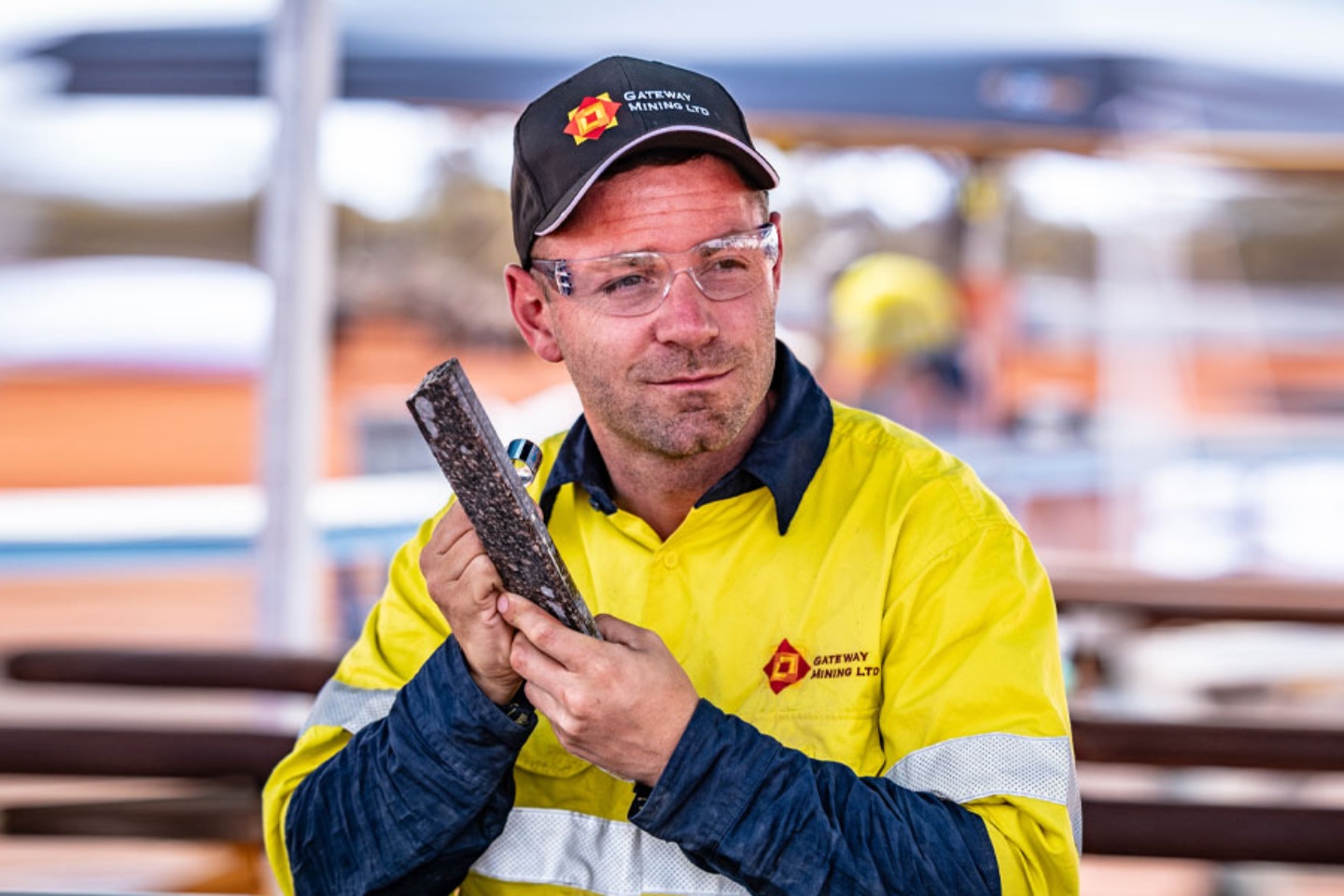 Gateway maps twin 4km gold soil anomalies in WA Gascoyne