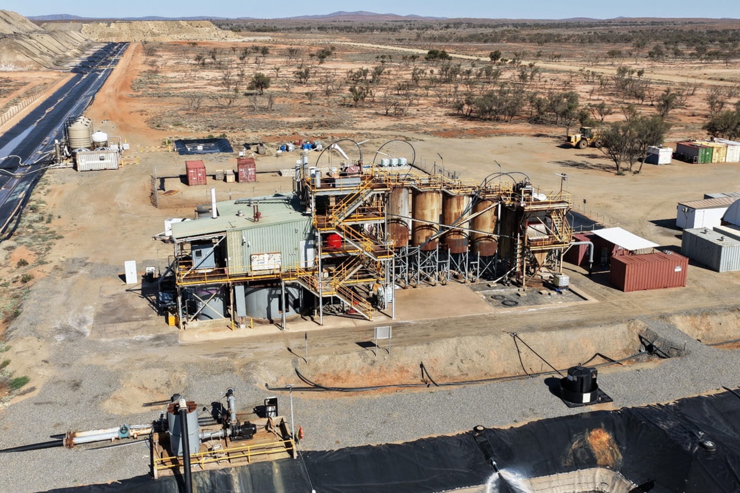 Broken Hill Gold blows White Dam hunt wide open in SA