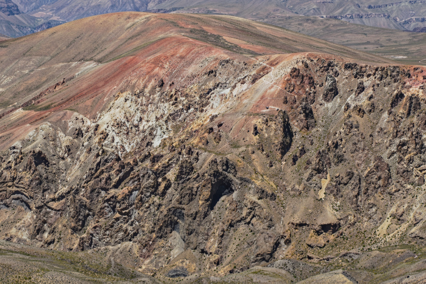 Patriot puts 3km Peru silver corridor under microscope