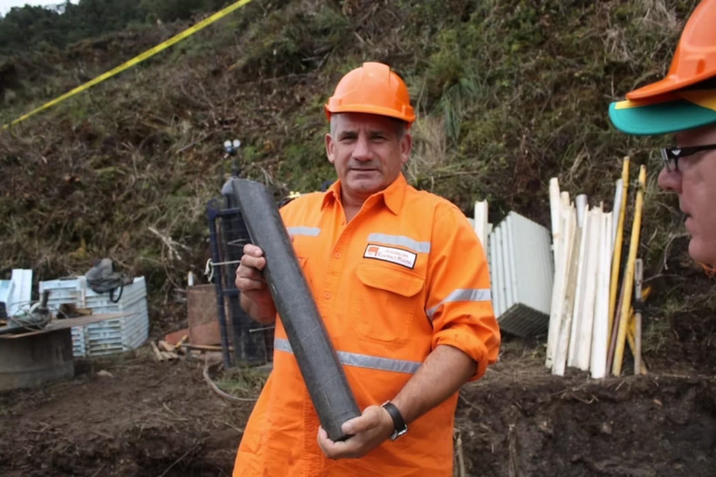 Augustus circles giant PNG gold prize in Porgera backyard
