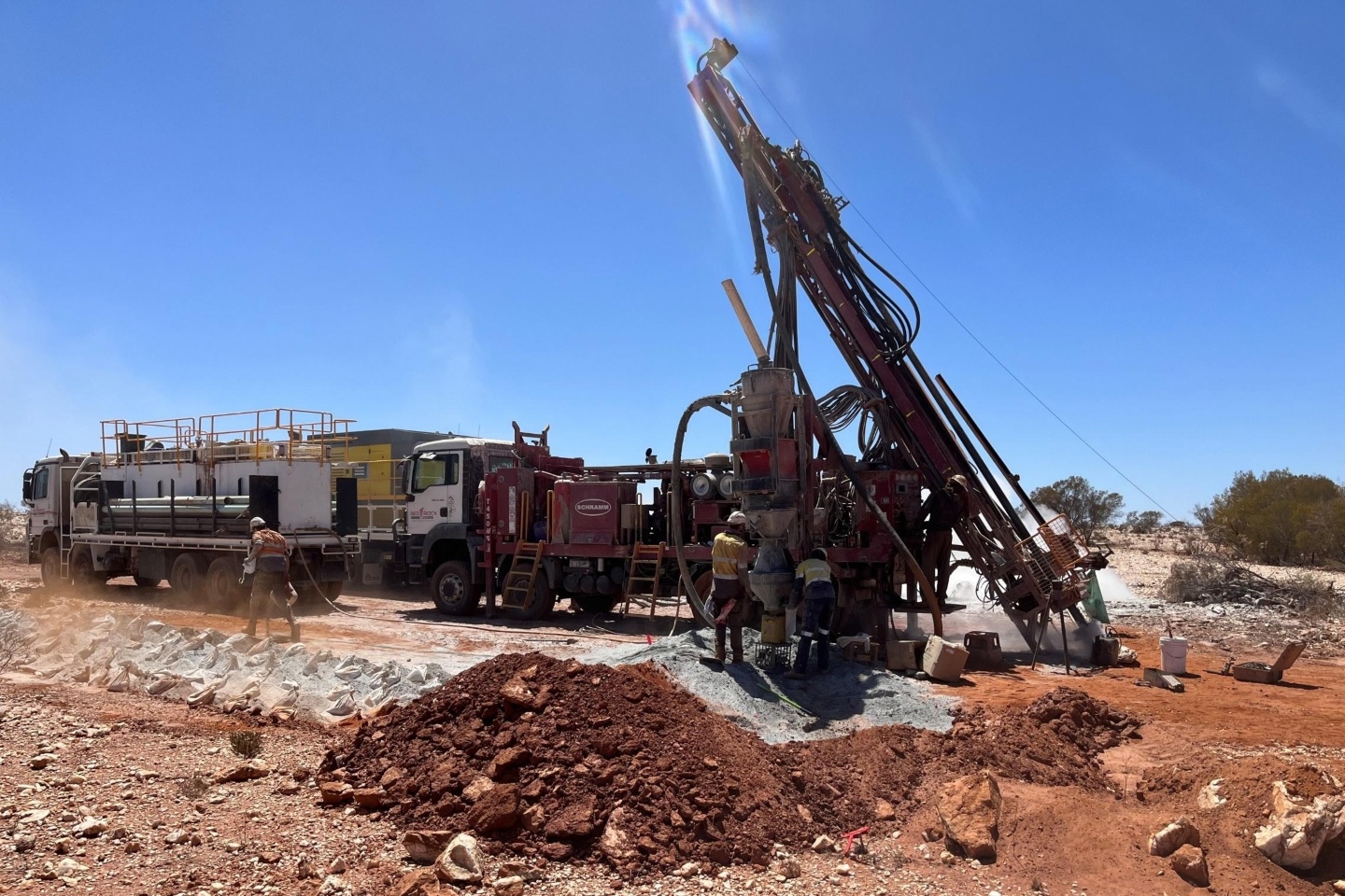 Augustus takes fresh angle on gold hotspot near Leonora in WA