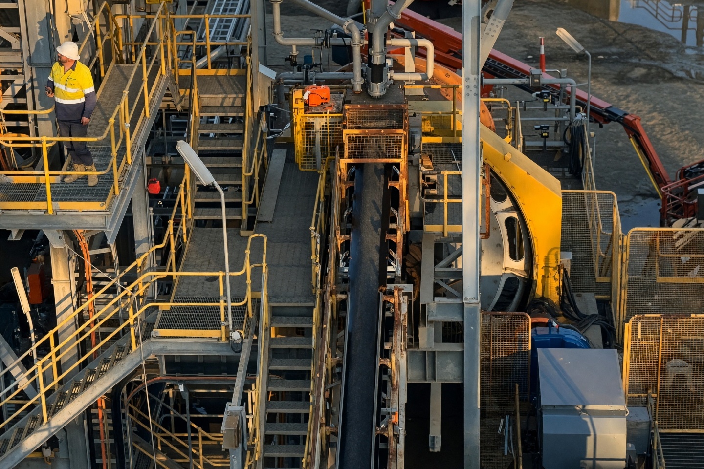 Larvotto stretches rich NSW gold-antimony zone as tungsten sizzles