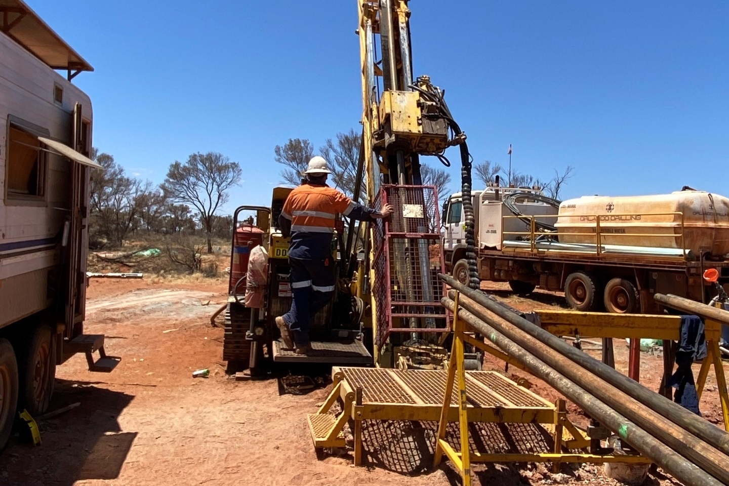 WA Gold sniffs out gold trails near Coolgardie