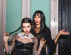 221025 Weird Sisters_ Halloween-14.jpg