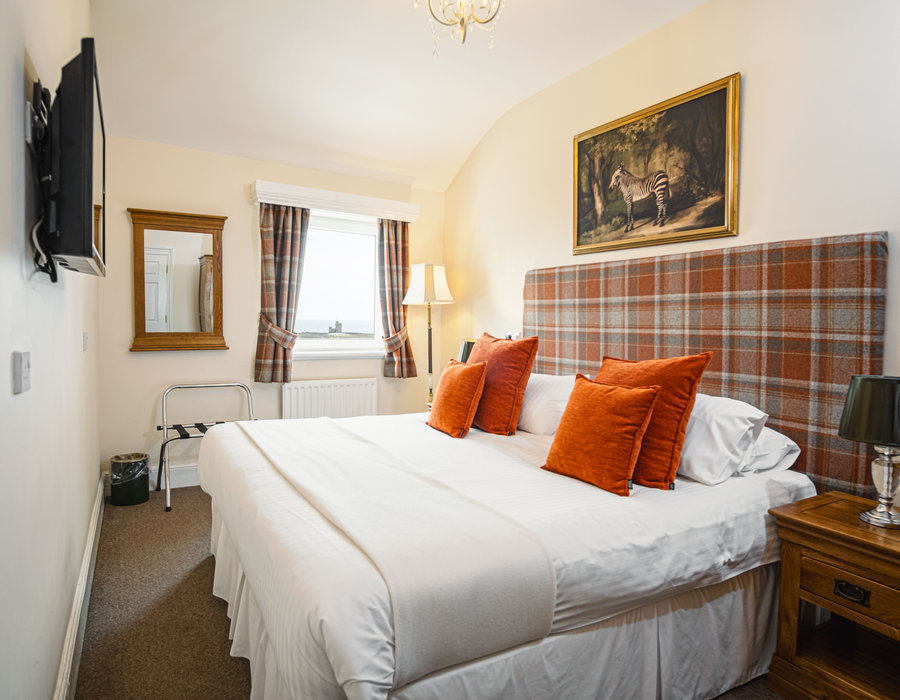 Luxury Three / Four Bedroom Apartment