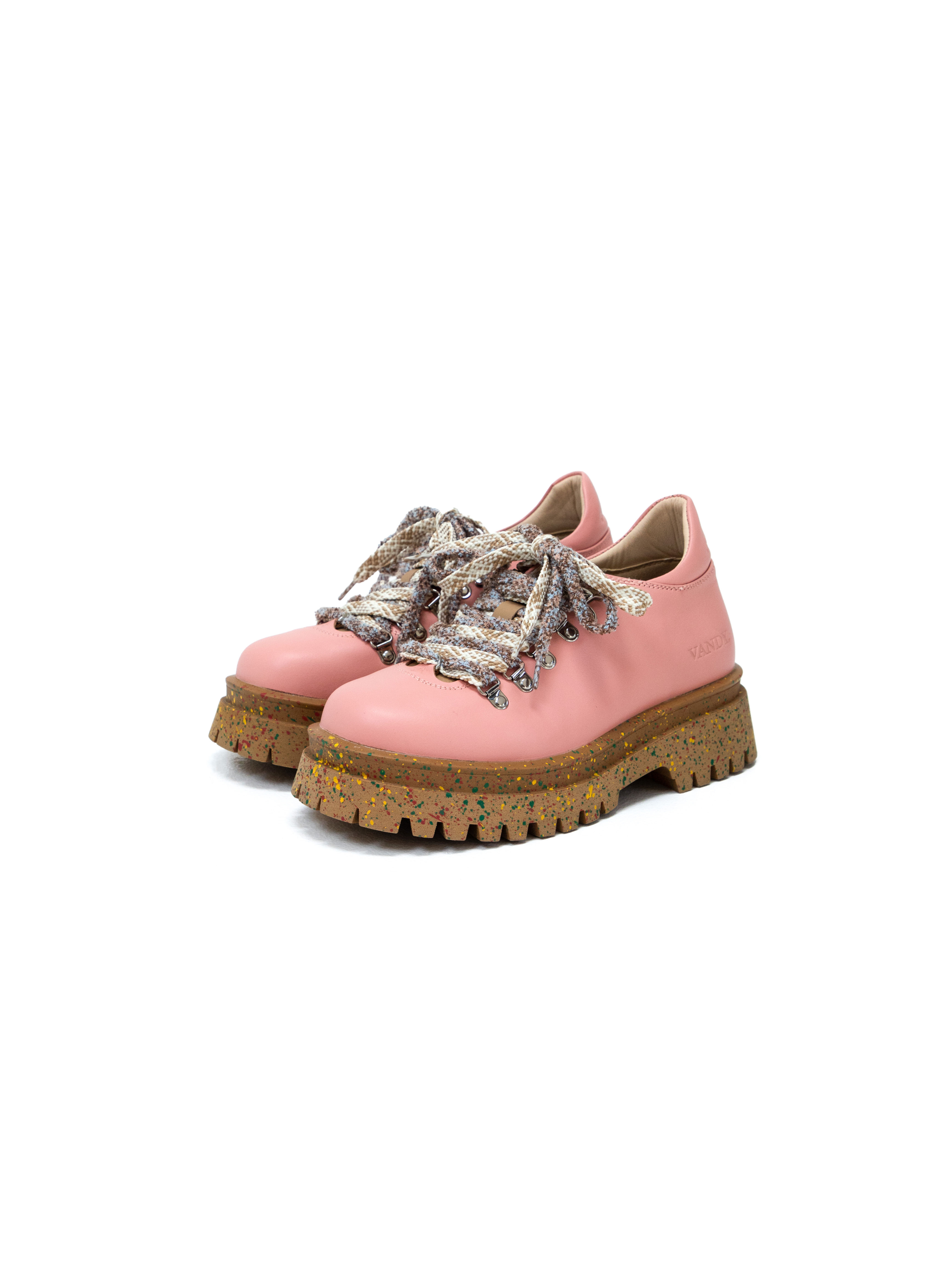 VTP® x Akomi Boots Strawberry