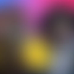 Lies of P e Cyberpunk 2077 com o simbolo do PS Plus