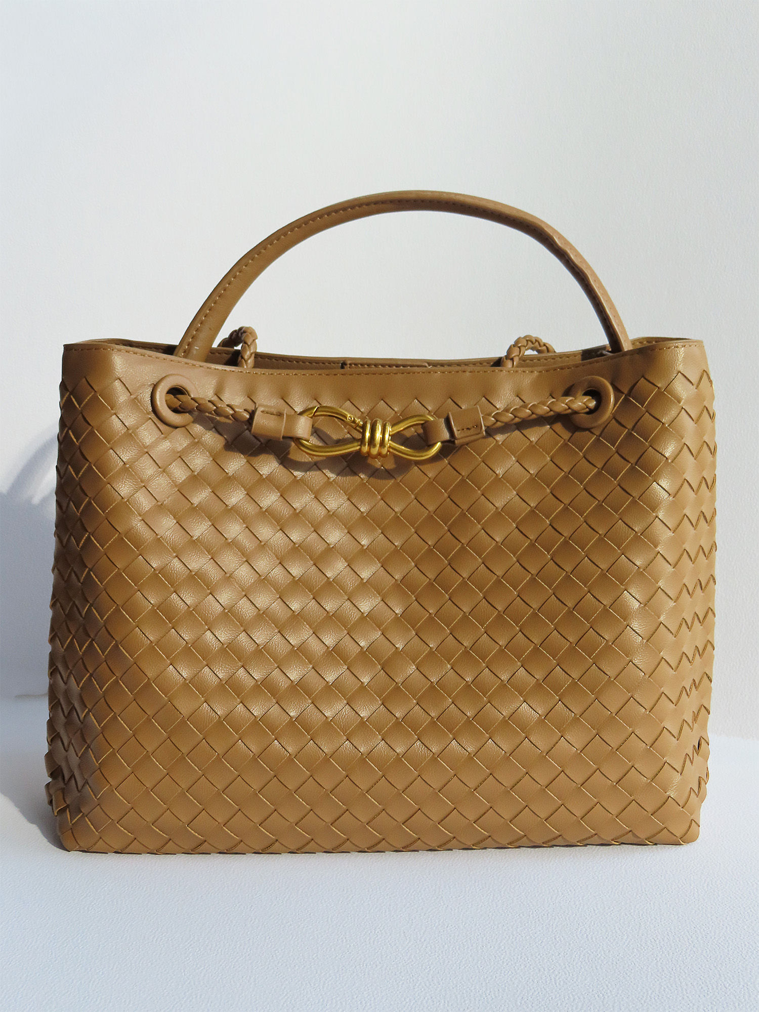 ANDIAMO BAG (M) CAMEL