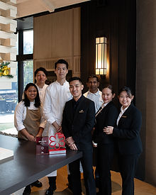 P03a Omakase-Team-Xmas2025-01.jpg
