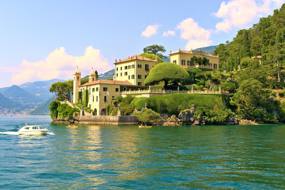 7 James Bond Filming Locations in Italy