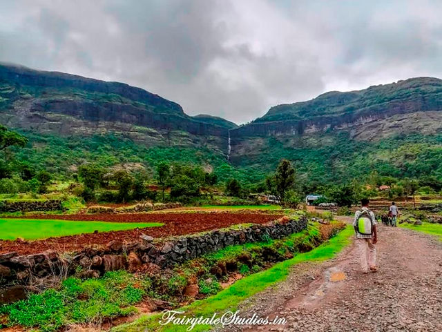 Harishchandragad Fort Trek_Purushwadi_Fa