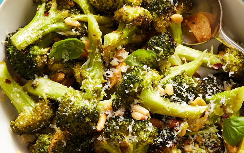 Garlic Parmesan Roasted Broccoli