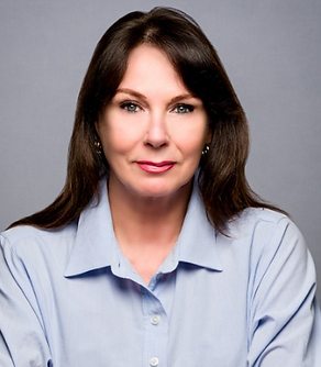 Amy Hunley Headshot