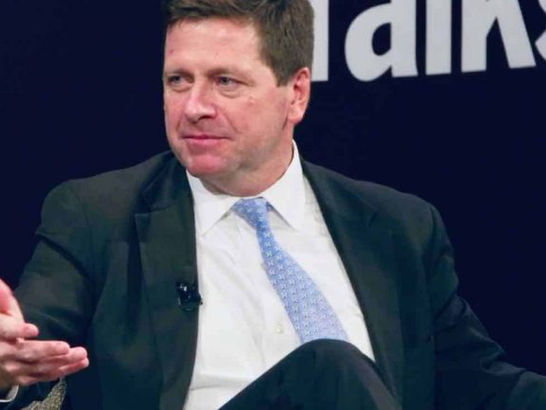 رئيس لجنة الأوراق المالية والبورصات يؤكد أن الإثيريوم لا تُعد أوراقاً مالية