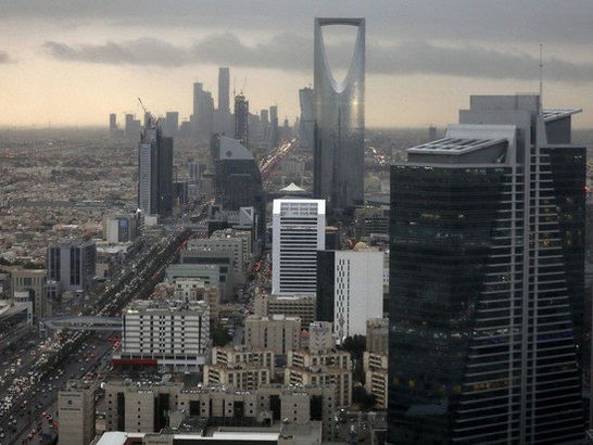 إنهاء ملف الفساد والتفرغ لتشييد البناء