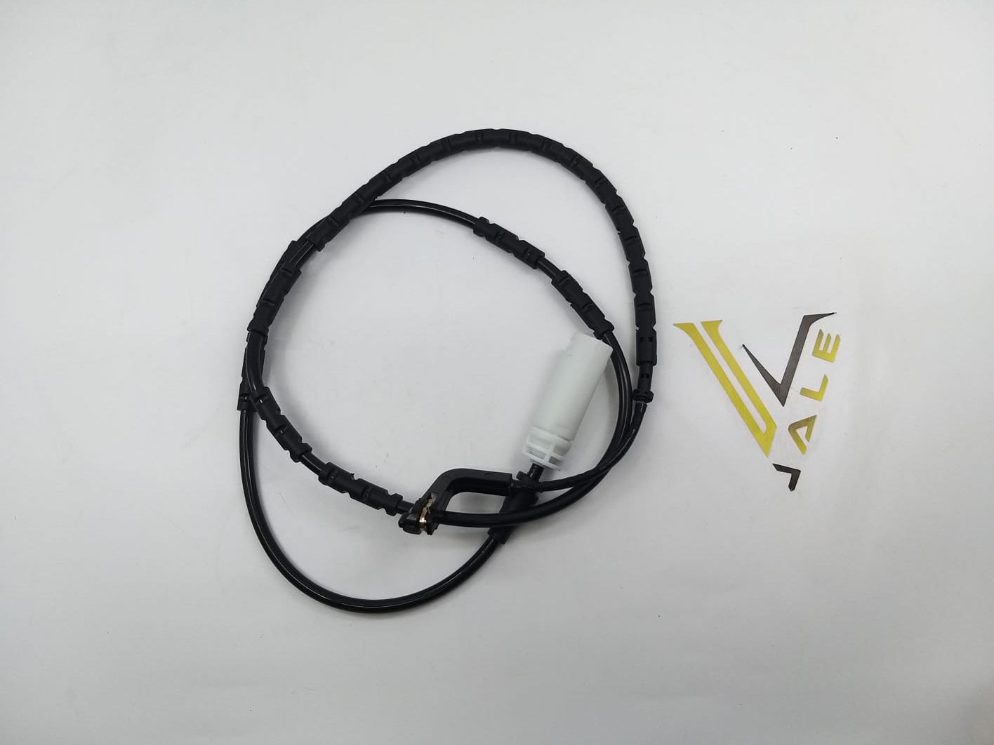 E90 ARKA BALATA FİŞİ YAN SANAYİ - TEK FİYATI -