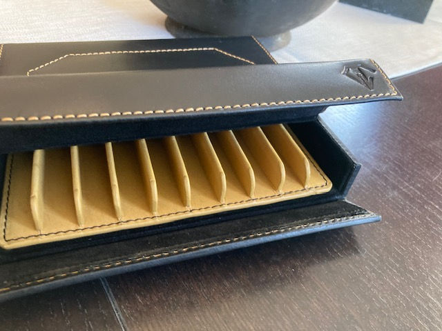 Thumbnail: Dee Charles 10 Pen Leather Box / Carrying Case