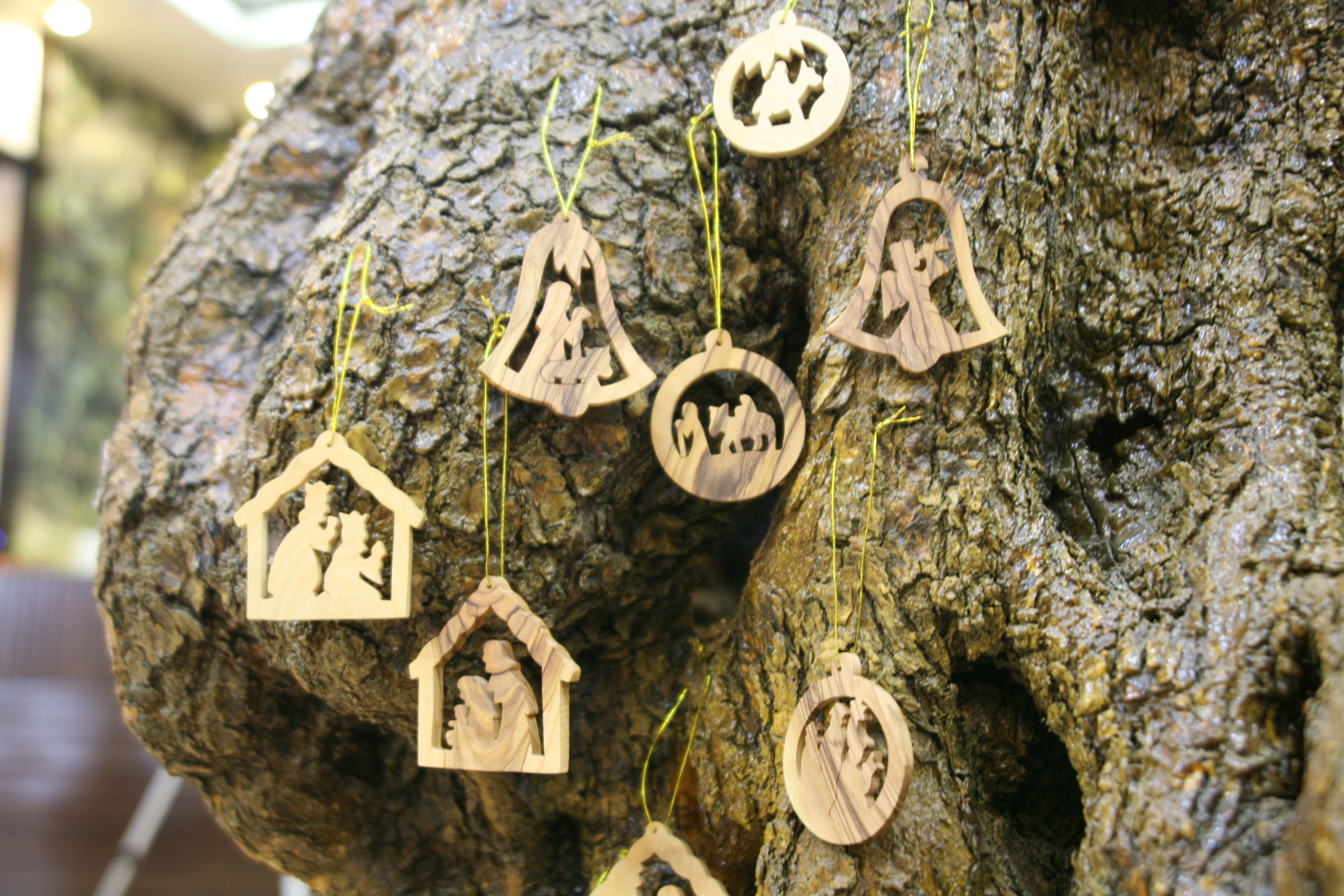 Olivewood Carved Seasonal Ornaments (10qty)