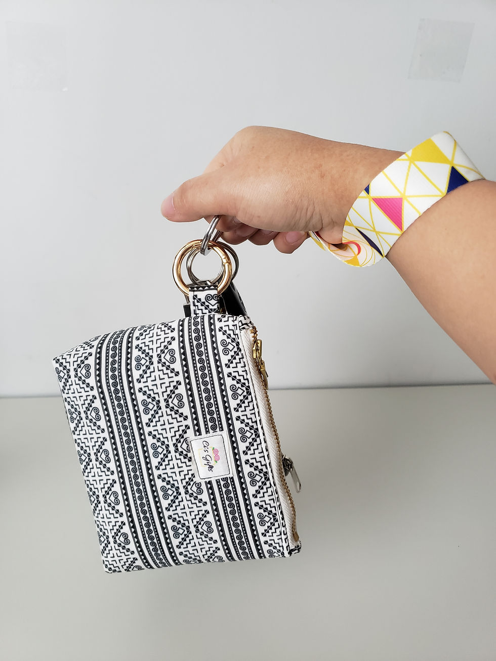 Thumbnail: B/W Keng 5" Accessory Pouch