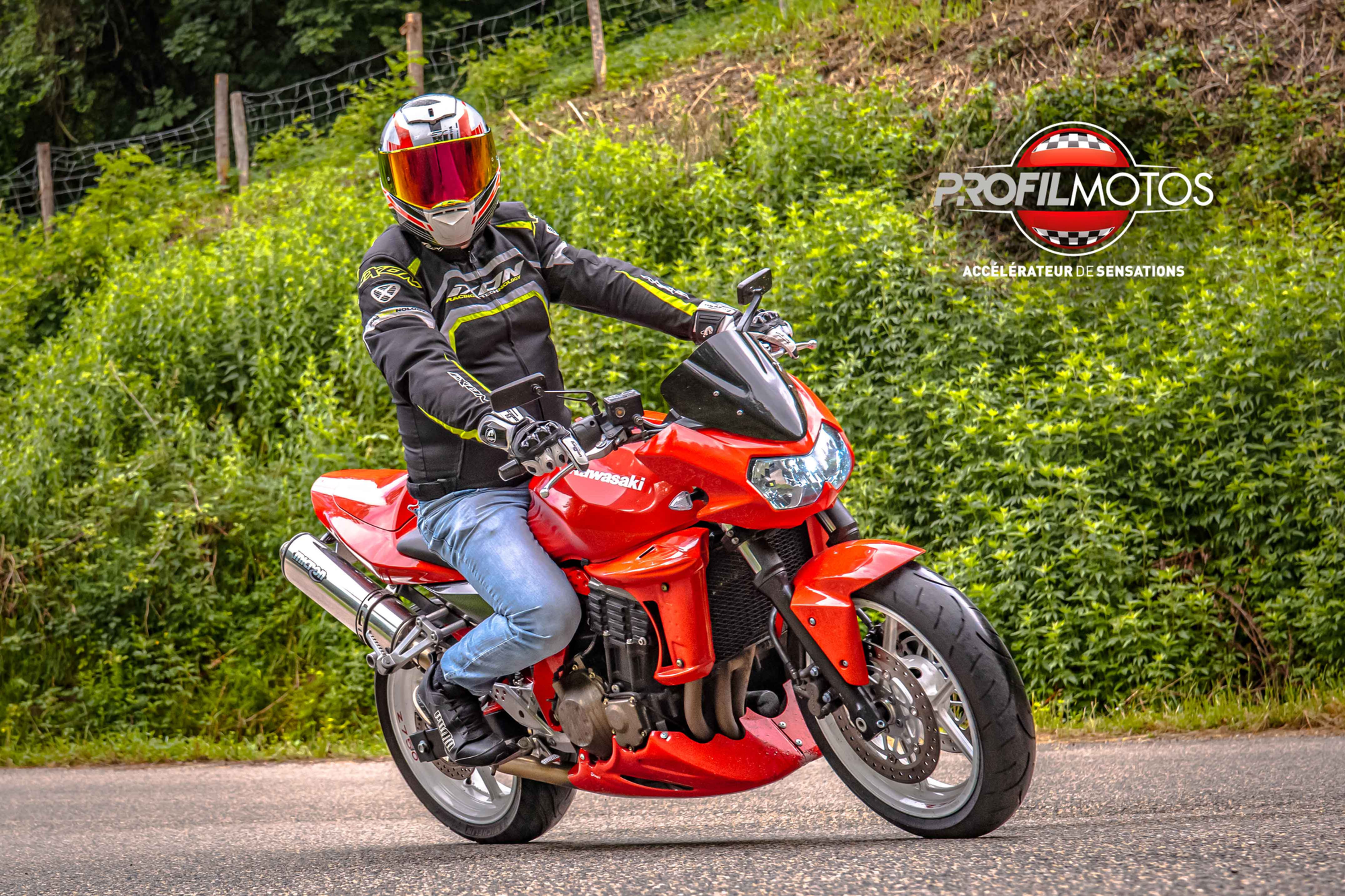 PHOTO MOTO ST SAVIN 8