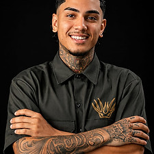 Kaua Barber
