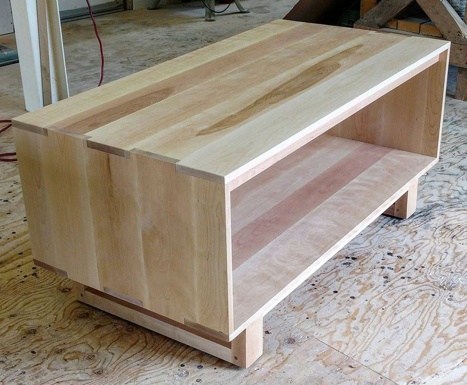 bureau notaire petite table