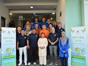 Group photo of MTFA representatives, partners and volunteers at the Asyura Gift Bag Distribution 2026 flag-off event.