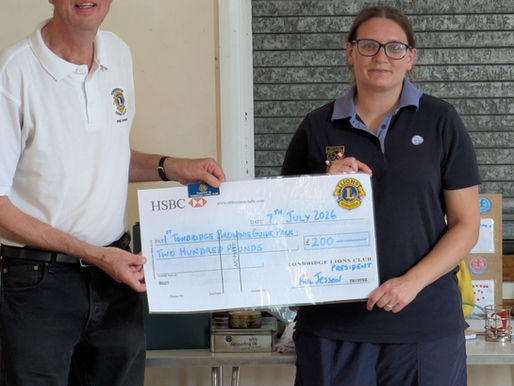Tonbridge Lions Support 1st Tonbridge Brownies with £200 Grant