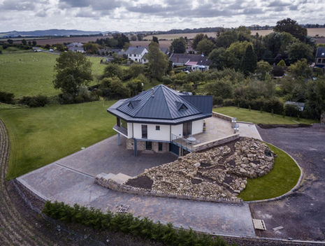 Bespoke contemporary house