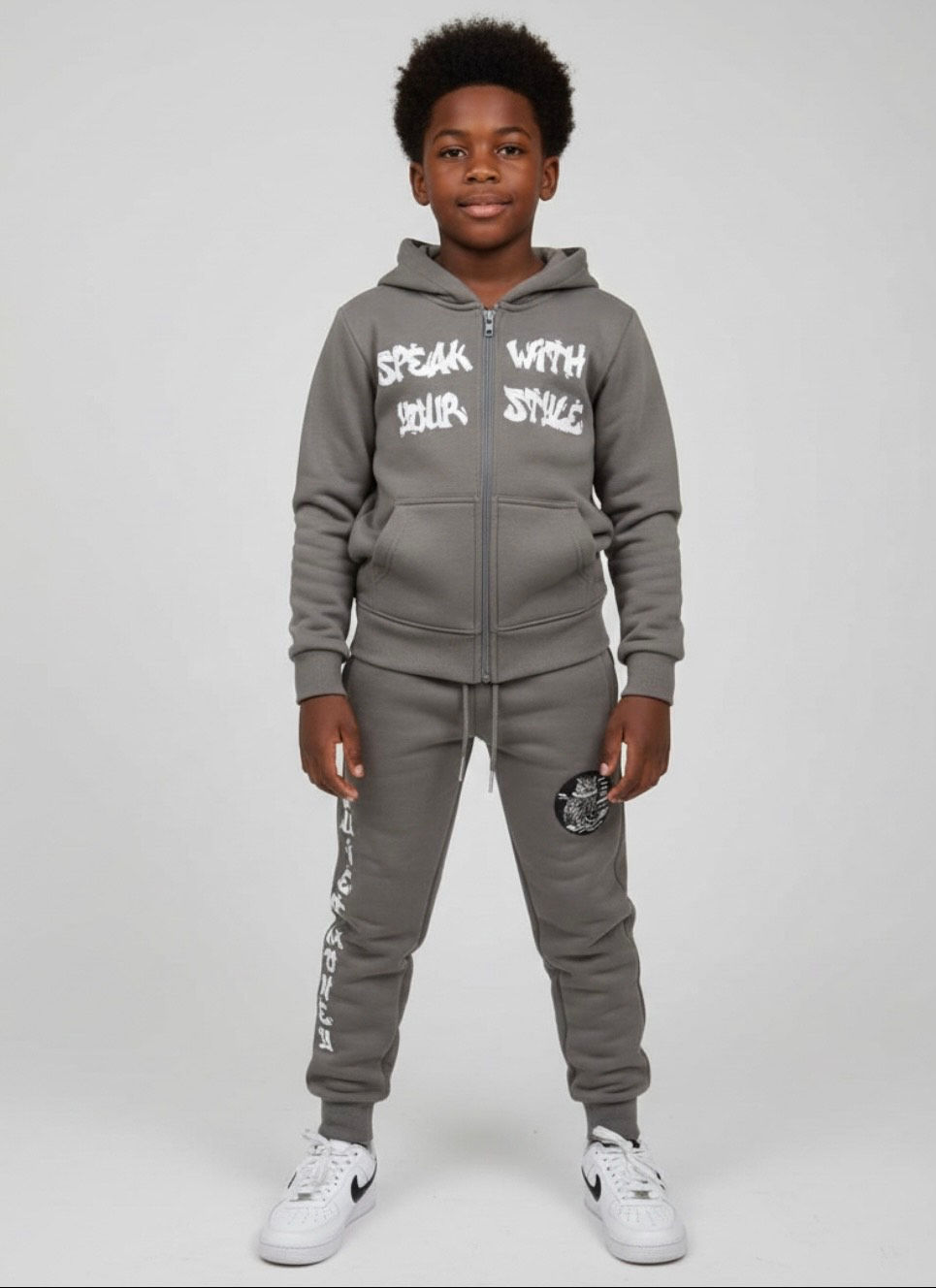 Thumbnail: QMKids Sweatsuit