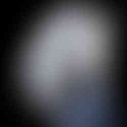 세레나데 루나 스카이라인 블루 다이얼.