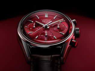 태그호이어 까레라 레드 다이얼 리미티드 에디션