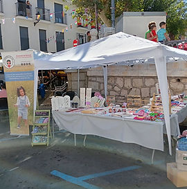 mercadillo solidario en Campo Real