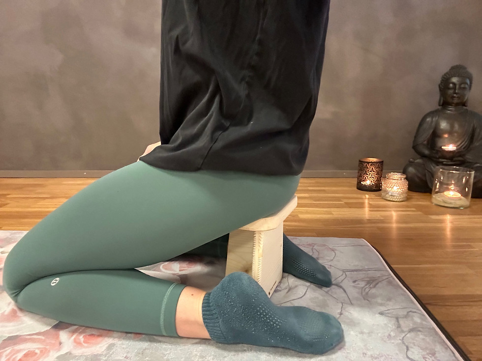 Miniaturbild: Test Set  6 x Yoga Hocker