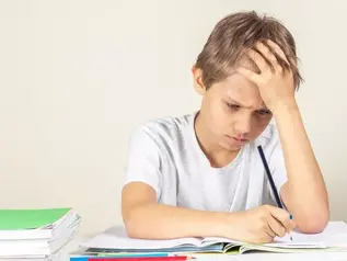 Del fracaso escolar al éxito académico: soluciones concretas para este verano con EducaMente Mx