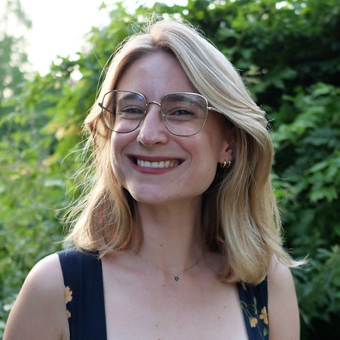Samantha Meyers Headshot.jpg