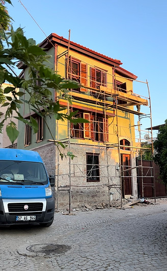 yeni.jpg