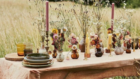 Enhancing Your Dining Experience with Stunning Floral Tablescapes