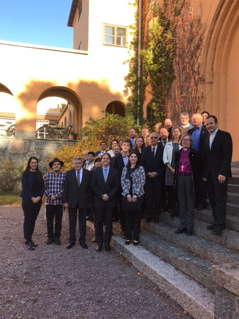 Religious Leaders and Interreligious Dialogue: Framing the Conversation