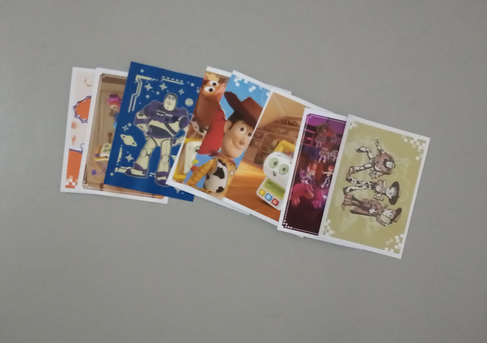 Miniatura: Lote com 10 figurinhas da coleção Toy Story 5 da Panini